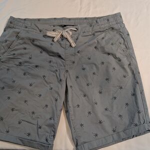 Men's Cargo Shorts - Light Gray